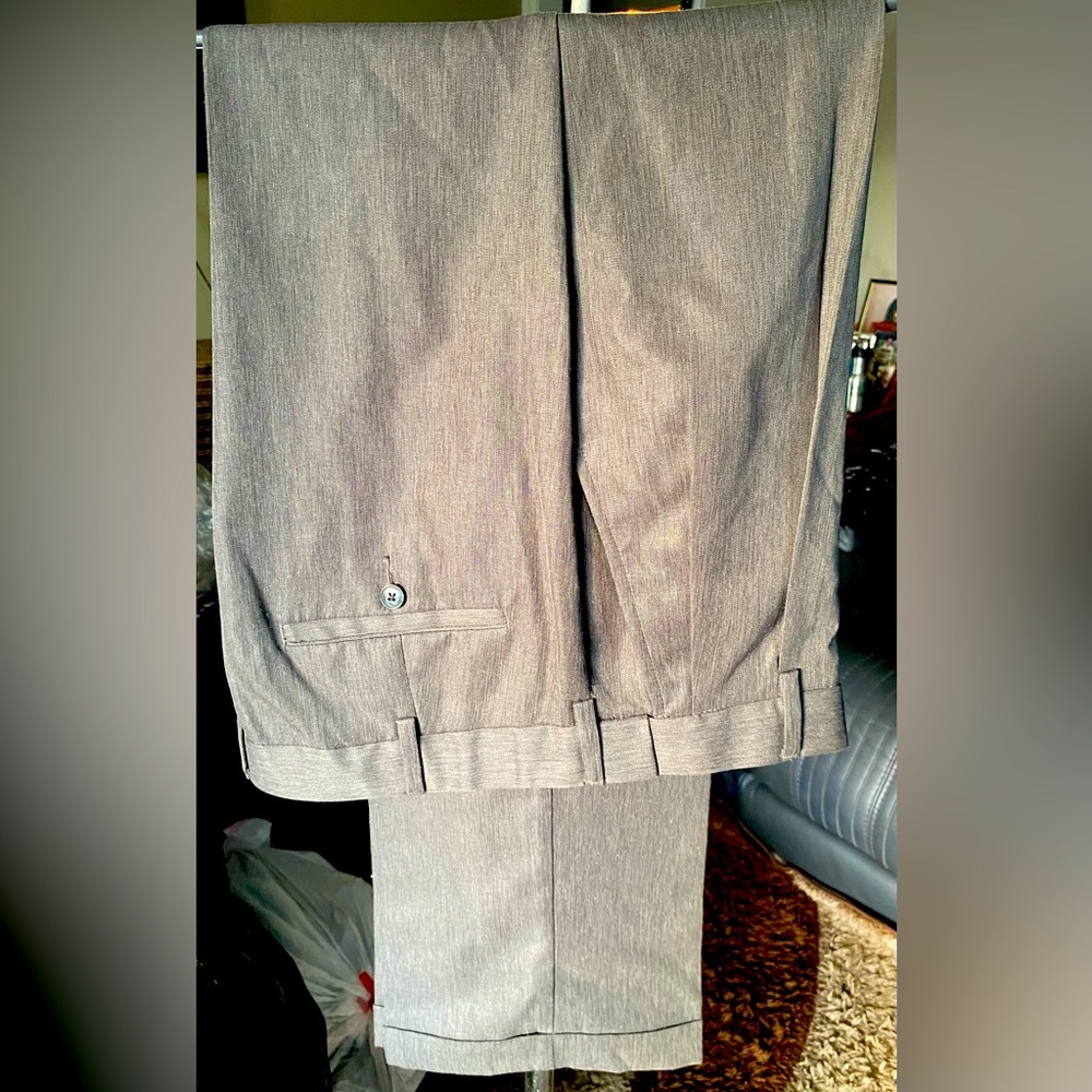 SAVANE Men’s Trouser Pants, Gray/Charcoal color, size 34X32